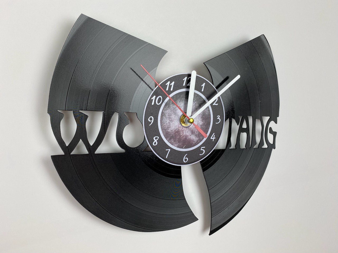 WuTang Vinyl Record Wall Clock – Handmade 12" Muddy Music Decor – Unique Urban Art Gift for Fans & Collectors
