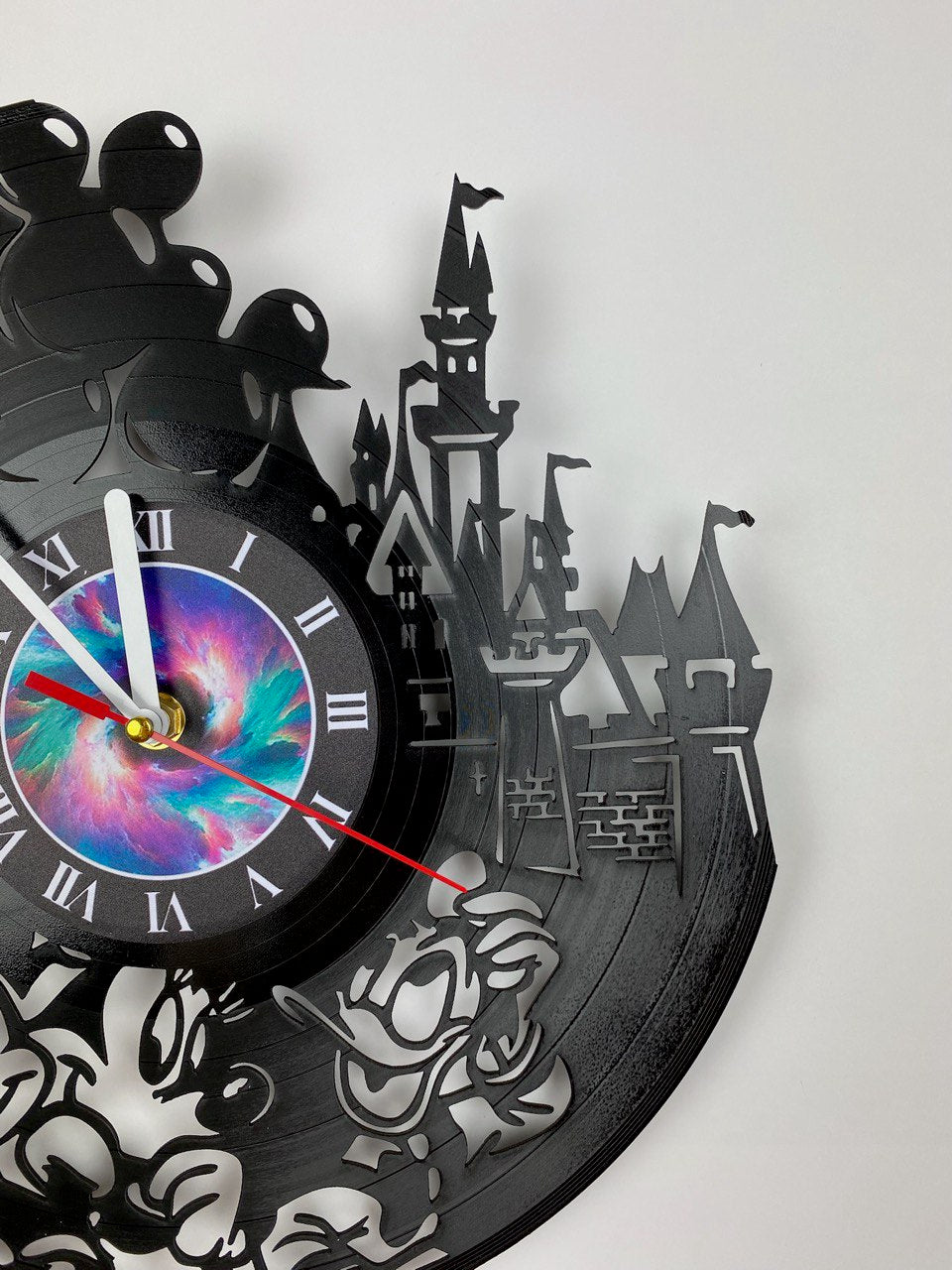 Cartoon Character Vinyl Record Clock – 12" Fun Pop Culture Decor – Handcrafted Retro Wall Art – Unique Gift for Animation & Cartooon Fans