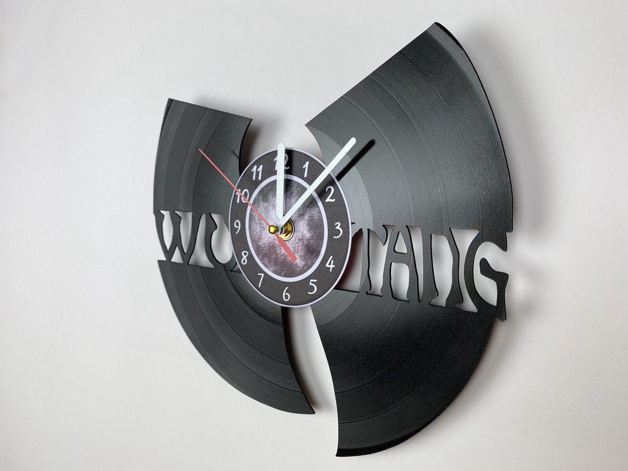 WuTang Vinyl Record Wall Clock – Handmade 12" Muddy Music Decor – Unique Urban Art Gift for Fans & Collectors
