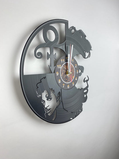 Iconic Musician Vinyl Record Clock – 12" Retro Style Wall Red Decor – Handcrafted Music Art – Unique Gift for Music Enthusiasts & Collectors