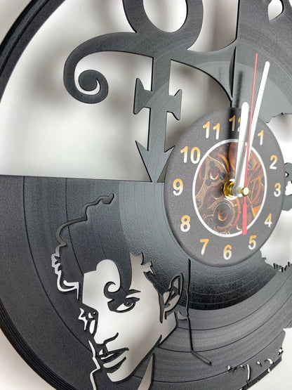 Iconic Musician Vinyl Record Clock – 12" Retro Style Wall Red Decor – Handcrafted Music Art – Unique Gift for Music Enthusiasts & Collectors