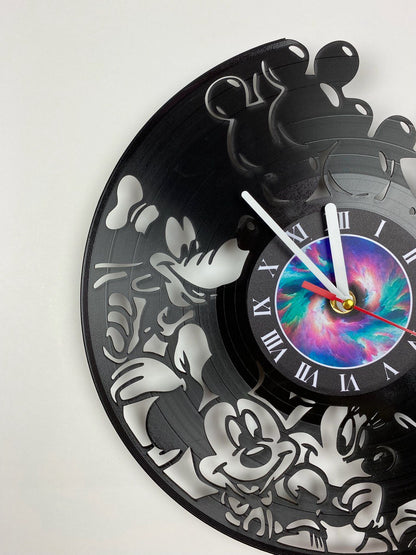 Cartoon Character Vinyl Record Clock – 12" Fun Pop Culture Decor – Handcrafted Retro Wall Art – Unique Gift for Animation & Cartooon Fans