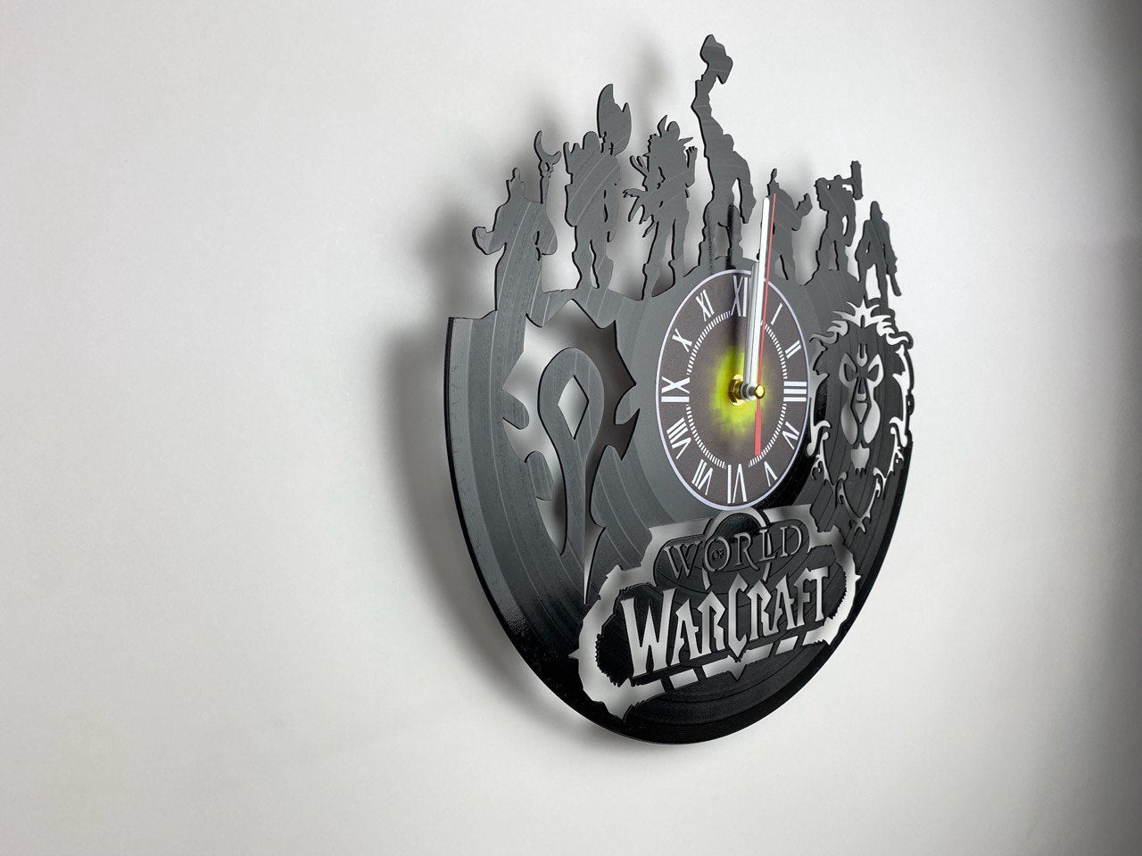 Epic Fantasy Vinyl Record Wall Clock – 12" Medieval & RPG Green Decor – Handcrafted Retro Style Art – Unique Gift for Warcraft & Gaming Enthusiasts