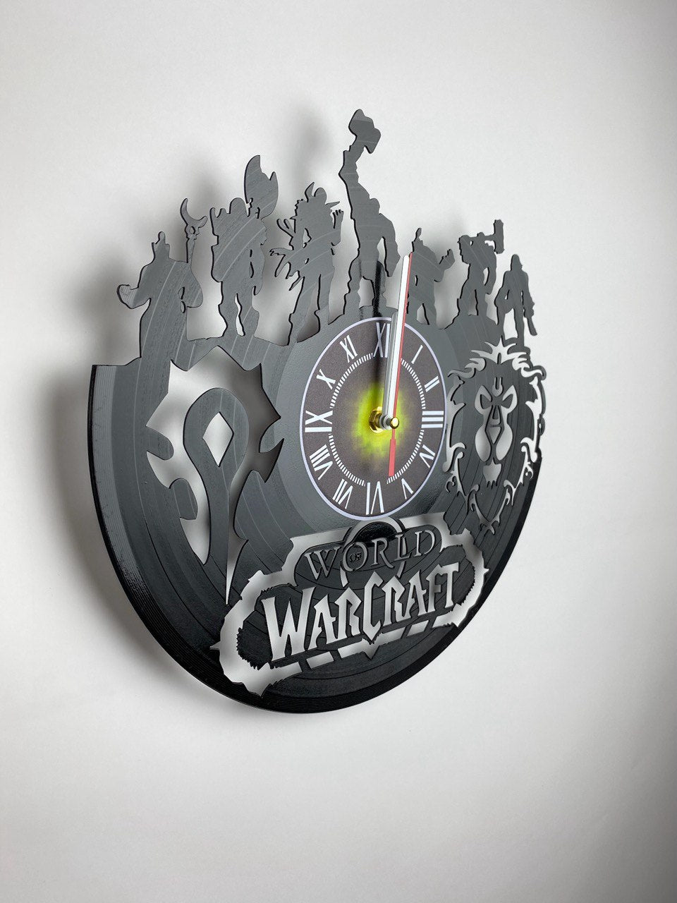 Epic Fantasy Vinyl Record Wall Clock – 12" Medieval & RPG Green Decor – Handcrafted Retro Style Art – Unique Gift for Warcraft & Gaming Enthusiasts